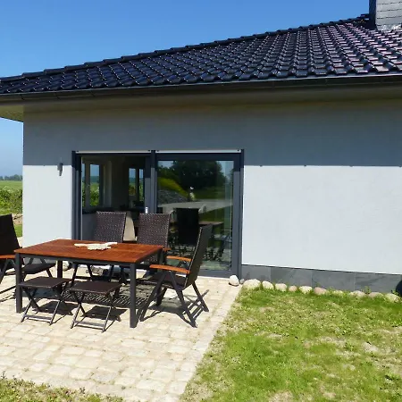 Haus Kranichfeld T Lancken